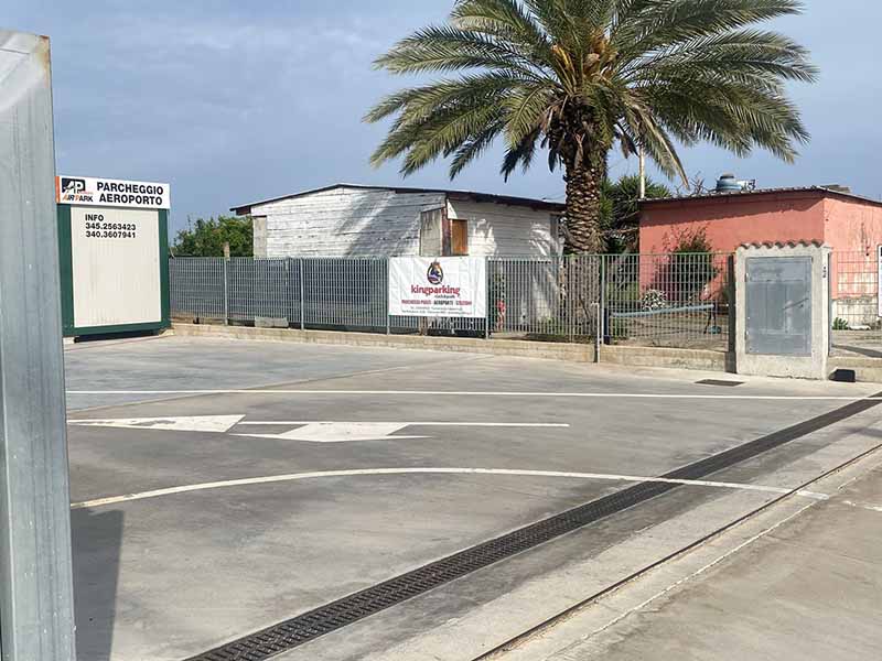 King Parking - Aeroporto Lamezia Terme Ingresso King Parking - Aeroporto Lamezia Terme