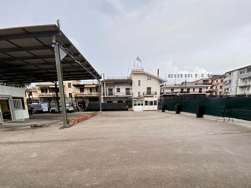 King Parking - Aeroporto Napoli Piazzale King Parking - Aeroporto Napoli