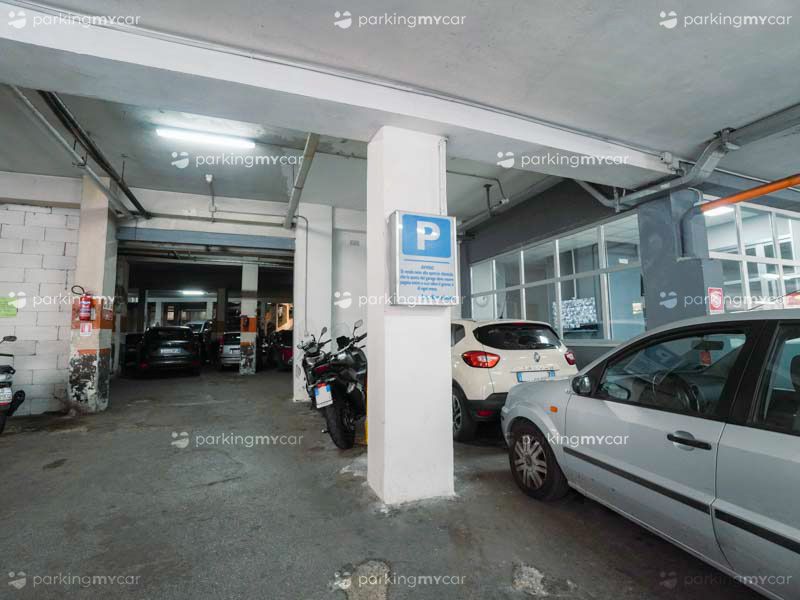 Scarpato Parking - Aeroporto Napoli Parcheggi coperti Scarpato Parking - Aeroporto Napoli