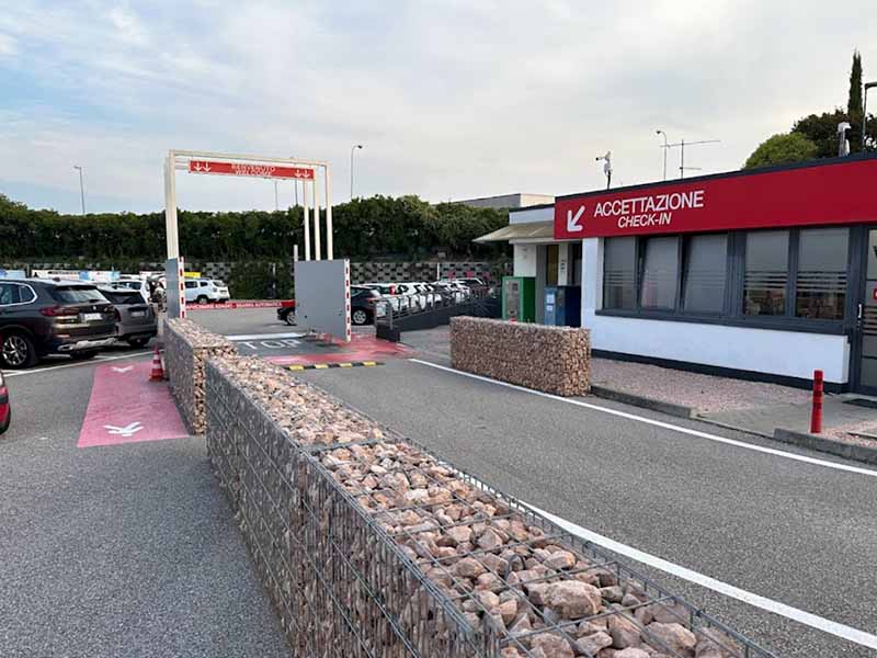 ParkingMyCar Aeroporto Verona Ingresso ParkingMyCar Aeroporto Verona