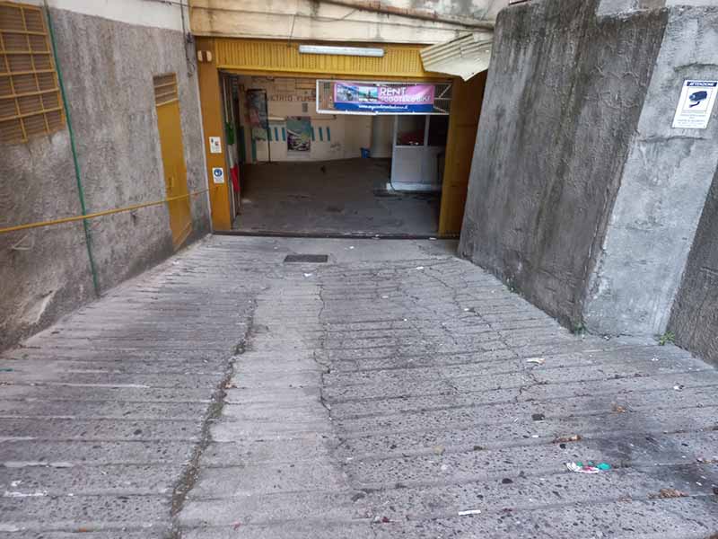 Easy Parking - Stazione Salerno Via di accesso Easy Parking - Stazione Salerno