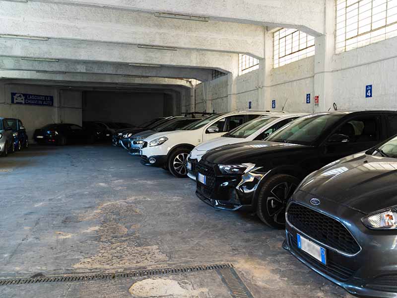 Garage Marser - Porto Pozzuoli Posti auto coperti Garage Marser - Porto Pozzuoli